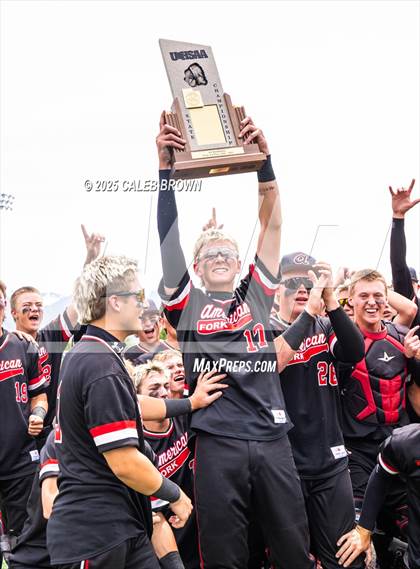 Thumbnail 3 in American Fork vs. Lehi (UHSAA 6A Championship Game 2) photogallery.