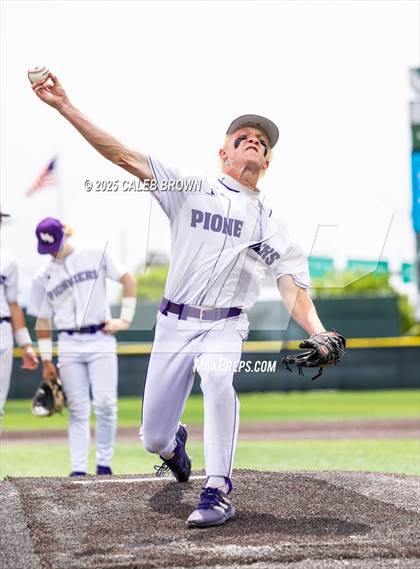 Thumbnail 3 in American Fork vs. Lehi (UHSAA 6A Championship Game 2) photogallery.