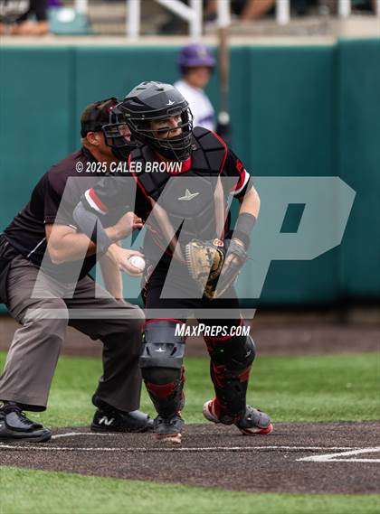 Thumbnail 3 in American Fork vs. Lehi (UHSAA 6A Championship Game 2) photogallery.