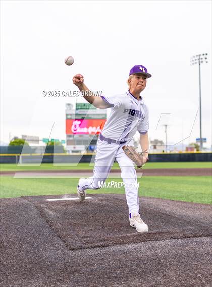 Thumbnail 1 in American Fork vs. Lehi (UHSAA 6A Championship Game 2) photogallery.
