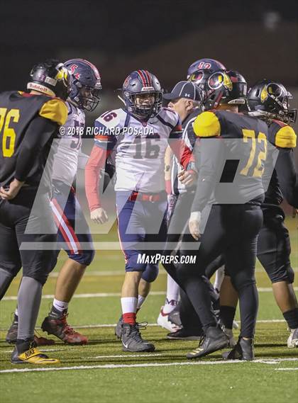 Thumbnail 2 in San Joaquin Memorial @ Tulare Union (CIF 2-A NorCal Championship) photogallery.