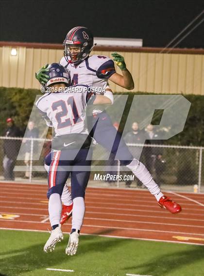 Thumbnail 3 in San Joaquin Memorial @ Tulare Union (CIF 2-A NorCal Championship) photogallery.
