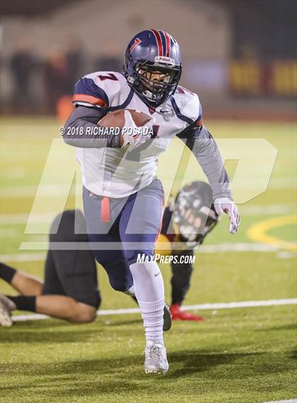 Thumbnail 2 in San Joaquin Memorial @ Tulare Union (CIF 2-A NorCal Championship) photogallery.