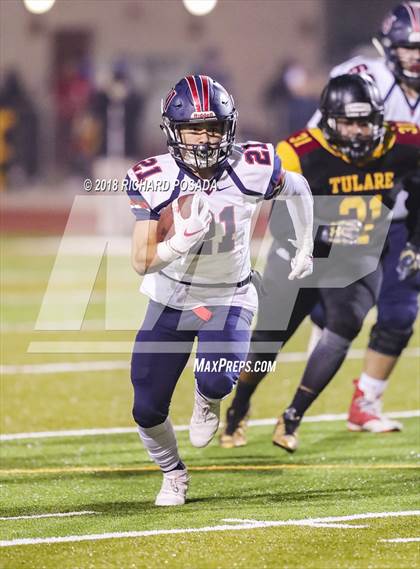 Thumbnail 3 in San Joaquin Memorial @ Tulare Union (CIF 2-A NorCal Championship) photogallery.