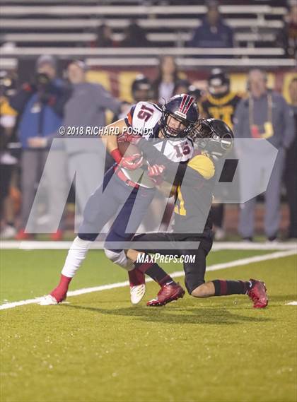 Thumbnail 1 in San Joaquin Memorial @ Tulare Union (CIF 2-A NorCal Championship) photogallery.