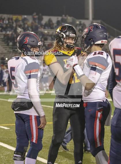 Thumbnail 3 in San Joaquin Memorial @ Tulare Union (CIF 2-A NorCal Championship) photogallery.
