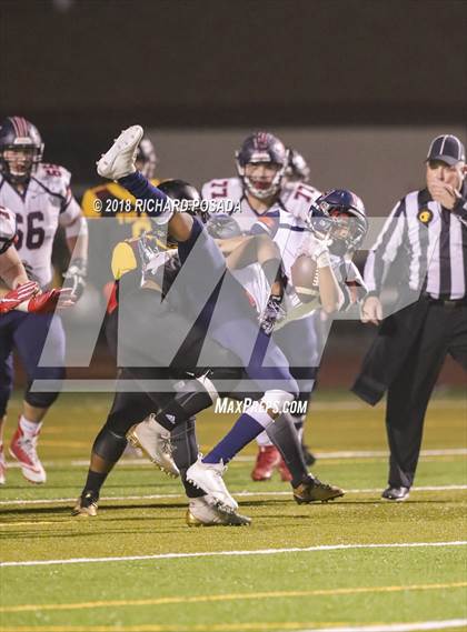 Thumbnail 1 in San Joaquin Memorial @ Tulare Union (CIF 2-A NorCal Championship) photogallery.