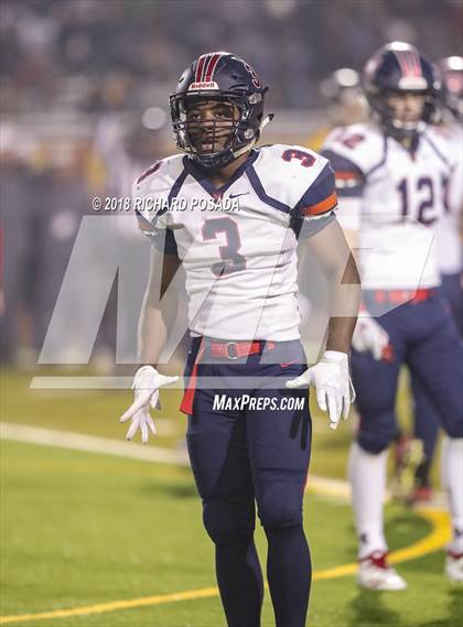 Thumbnail 3 in San Joaquin Memorial @ Tulare Union (CIF 2-A NorCal Championship) photogallery.