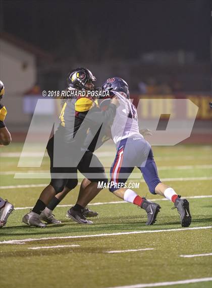 Thumbnail 3 in San Joaquin Memorial @ Tulare Union (CIF 2-A NorCal Championship) photogallery.
