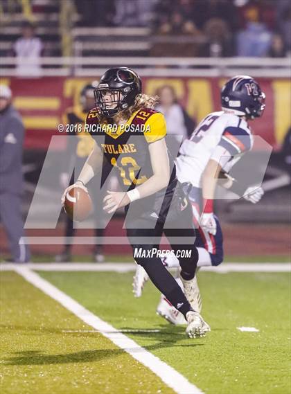 Thumbnail 1 in San Joaquin Memorial @ Tulare Union (CIF 2-A NorCal Championship) photogallery.