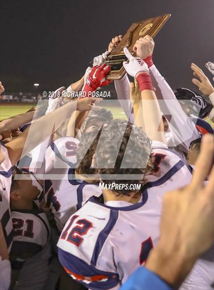 Thumbnail 1 in San Joaquin Memorial @ Tulare Union (CIF 2-A NorCal Championship) photogallery.