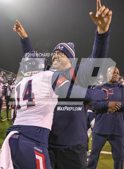 Thumbnail 3 in San Joaquin Memorial @ Tulare Union (CIF 2-A NorCal Championship) photogallery.