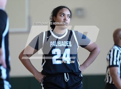 Thumbnail 2 in Palisades vs South (Mira Costa Classic) photogallery.