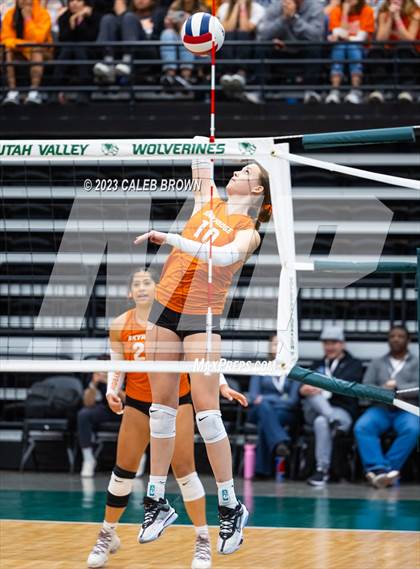 Thumbnail 3 in Lone Peak vs. Skyridge (UHSAA 6A Final) photogallery.