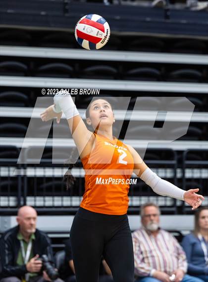 Thumbnail 2 in Lone Peak vs. Skyridge (UHSAA 6A Final) photogallery.