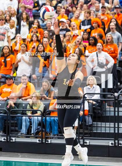 Thumbnail 2 in Lone Peak vs. Skyridge (UHSAA 6A Final) photogallery.