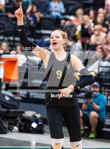 Thumbnail 2 in Lone Peak vs. Skyridge (UHSAA 6A Final) photogallery.