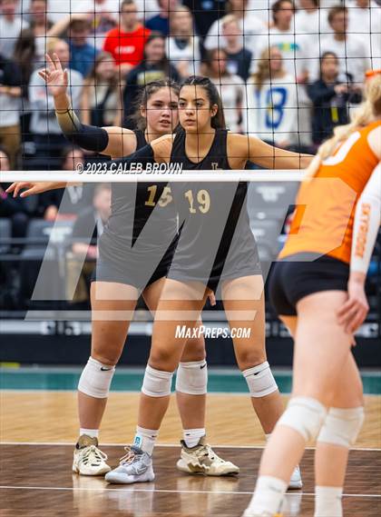 Thumbnail 3 in Lone Peak vs. Skyridge (UHSAA 6A Final) photogallery.