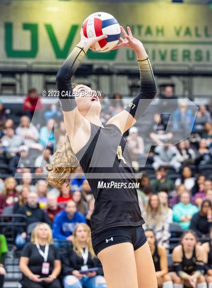 Thumbnail 2 in Lone Peak vs. Skyridge (UHSAA 6A Final) photogallery.