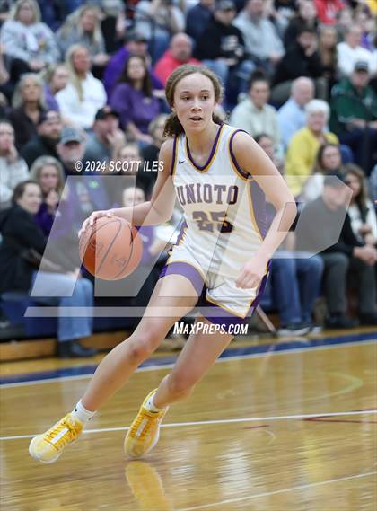 Thumbnail 3 in Marietta vs. Unioto (OHSAA D2 District Semifinal) photogallery.
