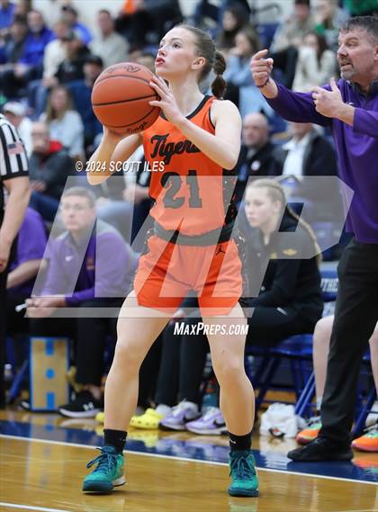 Thumbnail 1 in Marietta vs. Unioto (OHSAA D2 District Semifinal) photogallery.