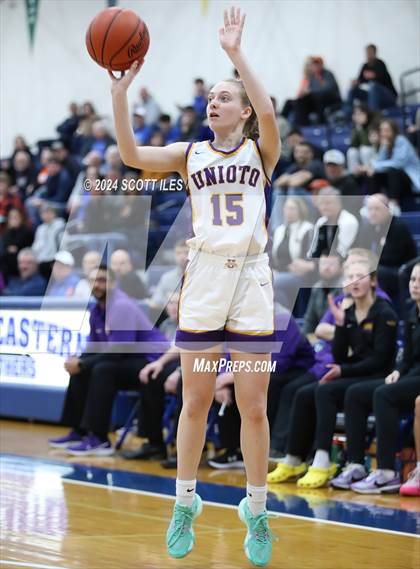 Thumbnail 3 in Marietta vs. Unioto (OHSAA D2 District Semifinal) photogallery.