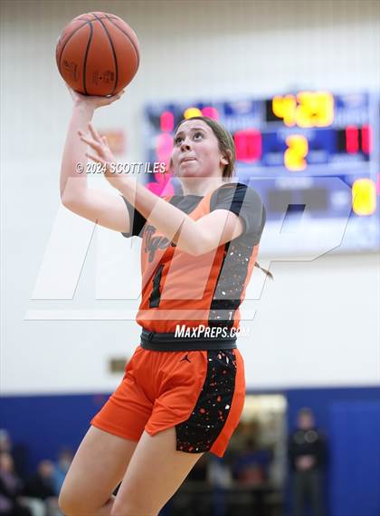 Thumbnail 3 in Marietta vs. Unioto (OHSAA D2 District Semifinal) photogallery.