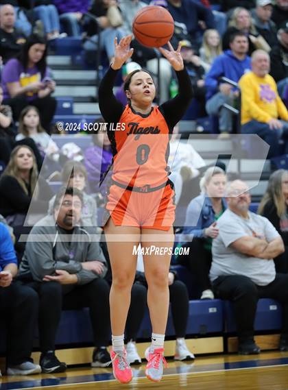 Thumbnail 2 in Marietta vs. Unioto (OHSAA D2 District Semifinal) photogallery.