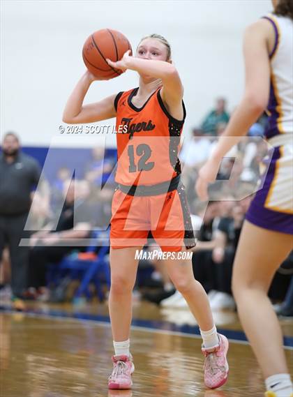 Thumbnail 1 in Marietta vs. Unioto (OHSAA D2 District Semifinal) photogallery.