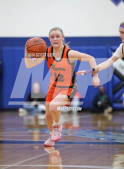 Thumbnail 1 in Marietta vs. Unioto (OHSAA D2 District Semifinal) photogallery.