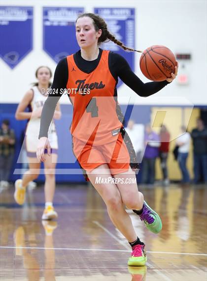 Thumbnail 2 in Marietta vs. Unioto (OHSAA D2 District Semifinal) photogallery.