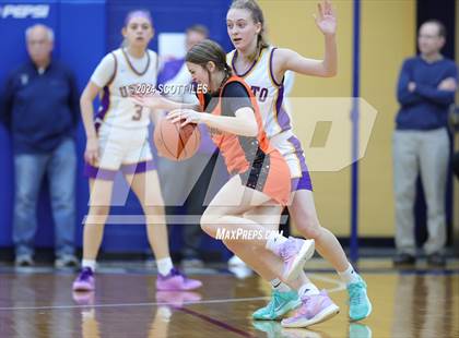 Thumbnail 3 in Marietta vs. Unioto (OHSAA D2 District Semifinal) photogallery.