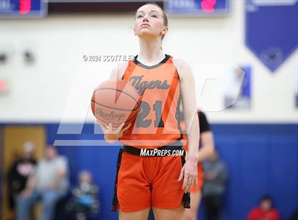 Thumbnail 3 in Marietta vs. Unioto (OHSAA D2 District Semifinal) photogallery.