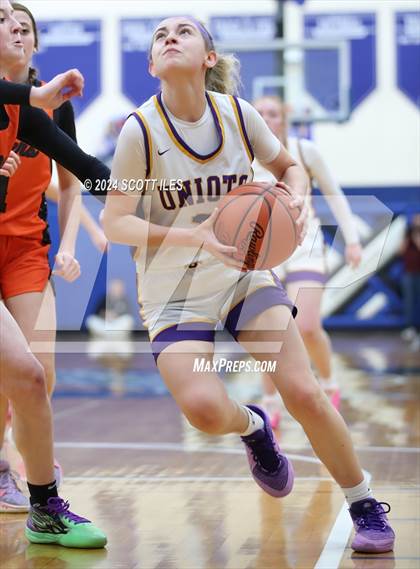 Thumbnail 3 in Marietta vs. Unioto (OHSAA D2 District Semifinal) photogallery.