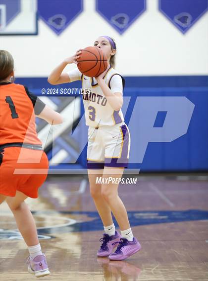 Thumbnail 3 in Marietta vs. Unioto (OHSAA D2 District Semifinal) photogallery.