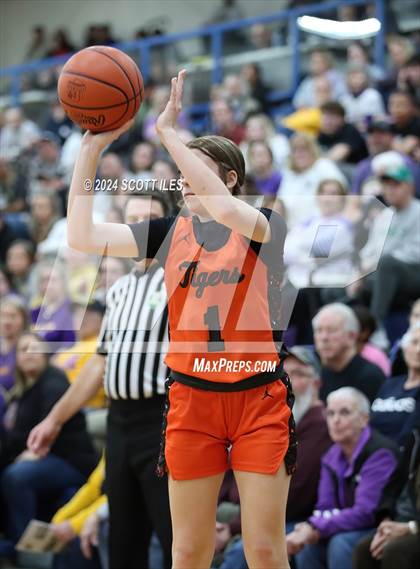 Thumbnail 1 in Marietta vs. Unioto (OHSAA D2 District Semifinal) photogallery.