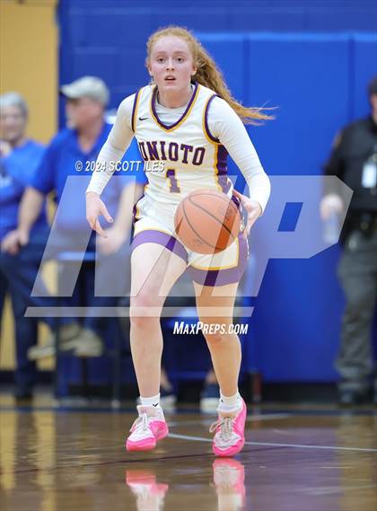 Thumbnail 3 in Marietta vs. Unioto (OHSAA D2 District Semifinal) photogallery.