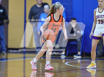 Thumbnail 2 in Marietta vs. Unioto (OHSAA D2 District Semifinal) photogallery.