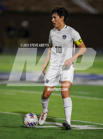 Thumbnail 3 in Legend vs. Cherokee Trail (CHSAA 5A Quarterfinal) photogallery.