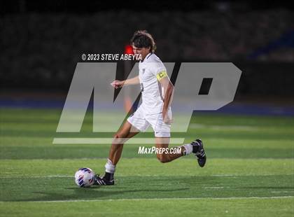 Thumbnail 2 in Legend vs. Cherokee Trail (CHSAA 5A Quarterfinal) photogallery.