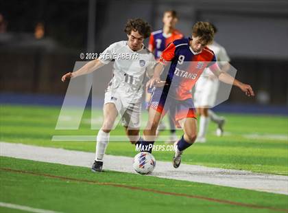 Thumbnail 2 in Legend vs. Cherokee Trail (CHSAA 5A Quarterfinal) photogallery.