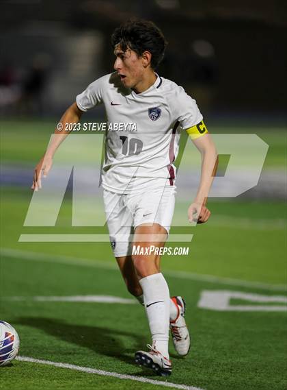 Thumbnail 1 in Legend vs. Cherokee Trail (CHSAA 5A Quarterfinal) photogallery.