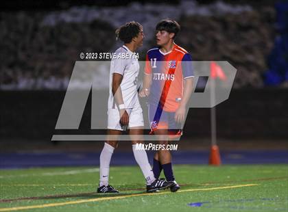 Thumbnail 2 in Legend vs. Cherokee Trail (CHSAA 5A Quarterfinal) photogallery.