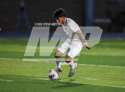 Thumbnail 2 in Legend vs. Cherokee Trail (CHSAA 5A Quarterfinal) photogallery.