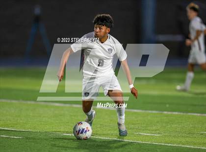 Thumbnail 3 in Legend vs. Cherokee Trail (CHSAA 5A Quarterfinal) photogallery.