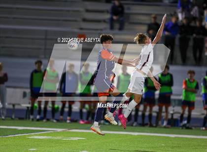 Thumbnail 2 in Legend vs. Cherokee Trail (CHSAA 5A Quarterfinal) photogallery.