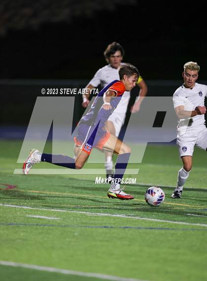 Thumbnail 3 in Legend vs. Cherokee Trail (CHSAA 5A Quarterfinal) photogallery.