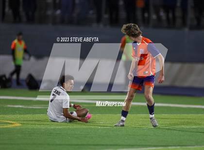 Thumbnail 3 in Legend vs. Cherokee Trail (CHSAA 5A Quarterfinal) photogallery.