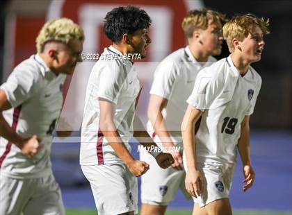 Thumbnail 3 in Legend vs. Cherokee Trail (CHSAA 5A Quarterfinal) photogallery.