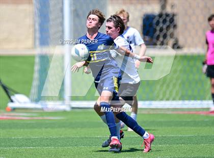 Thumbnail 3 in Liberty Hill vs. Highland Park (UIL 5A Soccer Division II Final) photogallery.